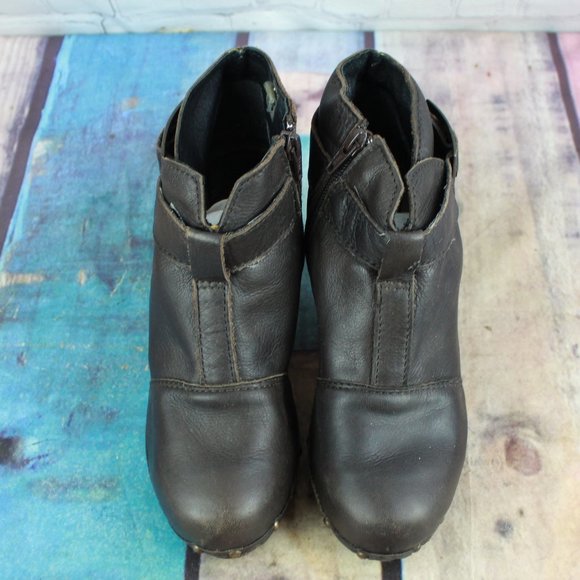 Sanita Brown Leather Buckle Accent Wooden Studded Cone Heeled Booties Size US 8 - Picture 5 of 9